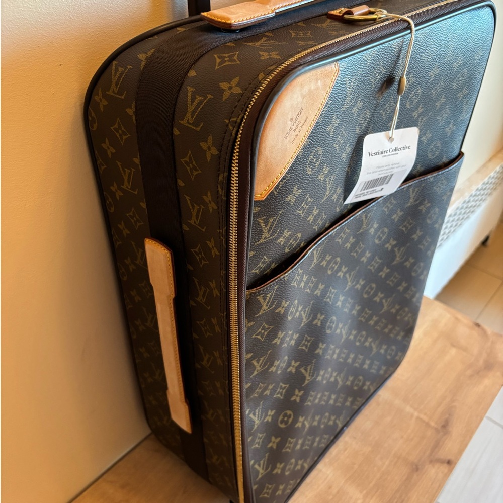 Authentic Louis Vuitton Pegase 55 monogram carry on suitcase - Picture 4 of 7